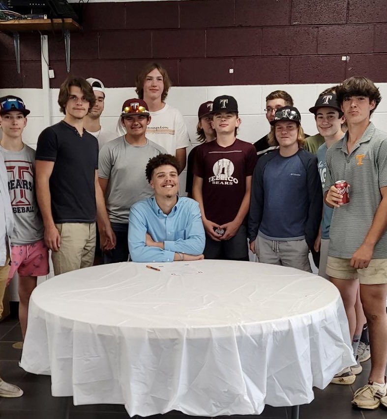 CamColeman30's tweet photo. I am happy to announce I will be furthering my baseball career with @UnionKyBsb!!! I am excited for the next chapter and Give all the Glory to God!!!! @NoahHouckMCA #reptheu https://t.co/c29c6luiS8