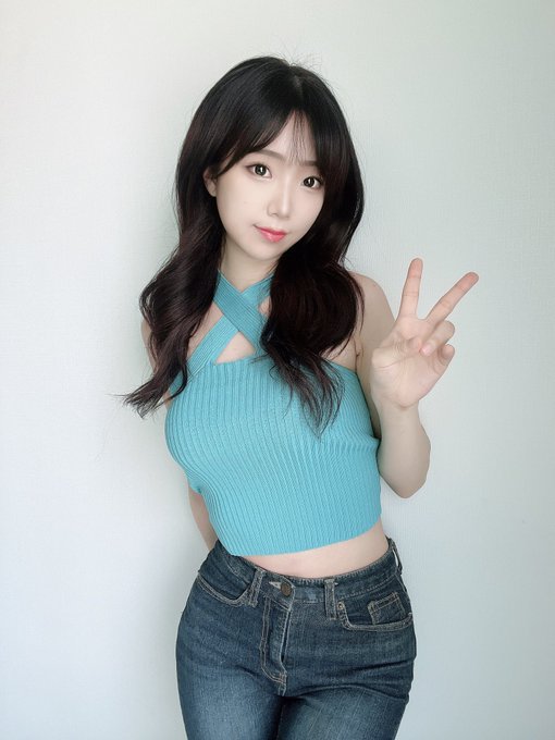 Twitterのコスプレ画像18