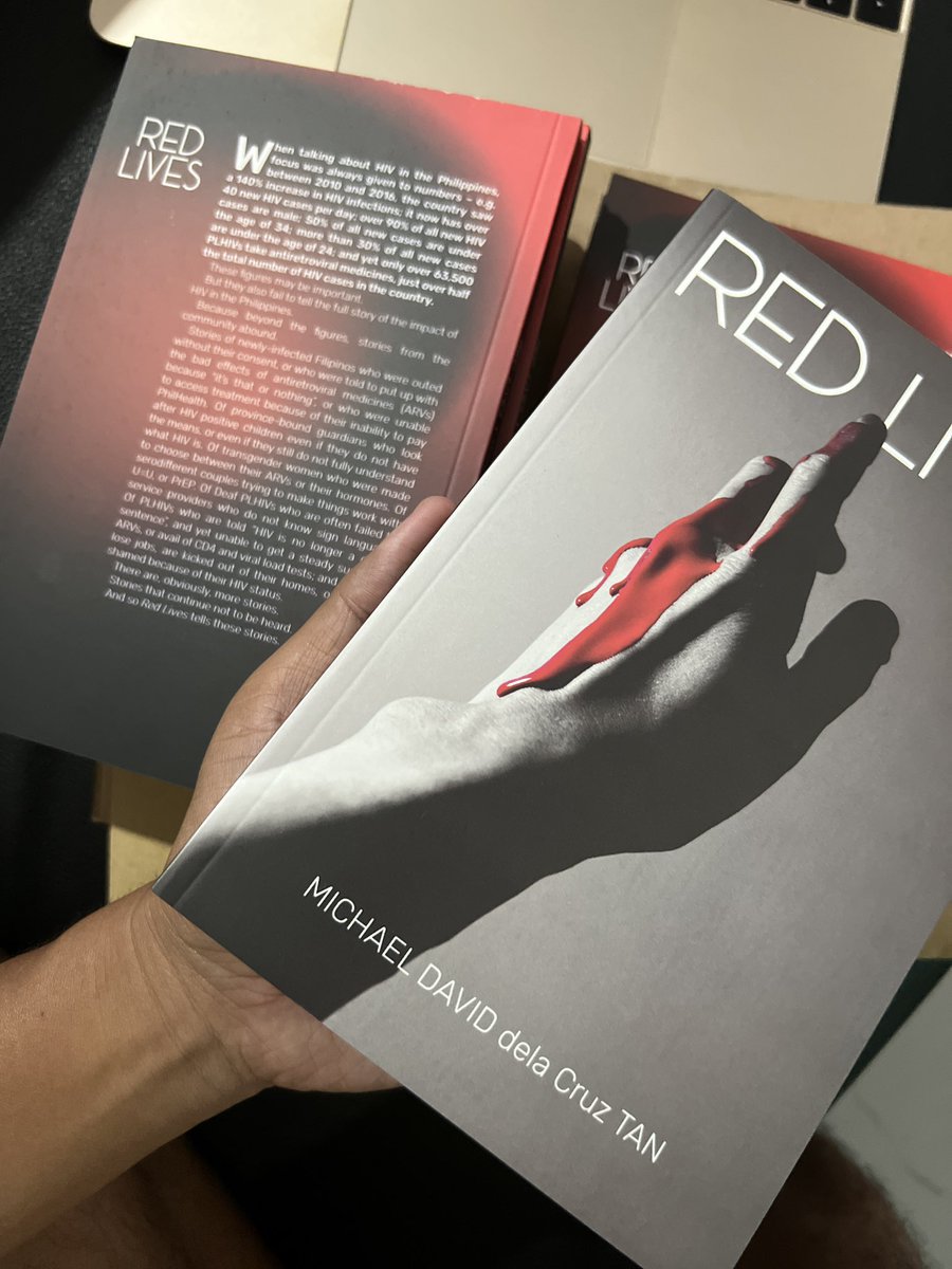 StephXChristiG's tweet photo. Good morning! Next batch ng #RedLives Thank you so much! Get your  copies now. @outragemag 🏳️‍🌈 https://t.co/p0NXFlmZtF