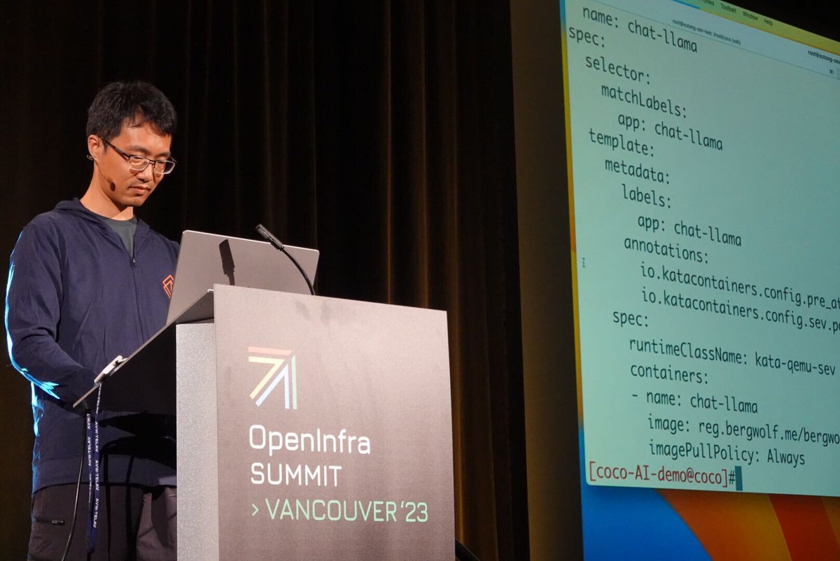 OpenInfraSummit's tweet image. Live demos all around! Xu Wang and Tao Peng from
@AntGroup are on stage right now, demonstrating ChatGPT running on a #KataContainers cluster.  

#OpenInfraSummit