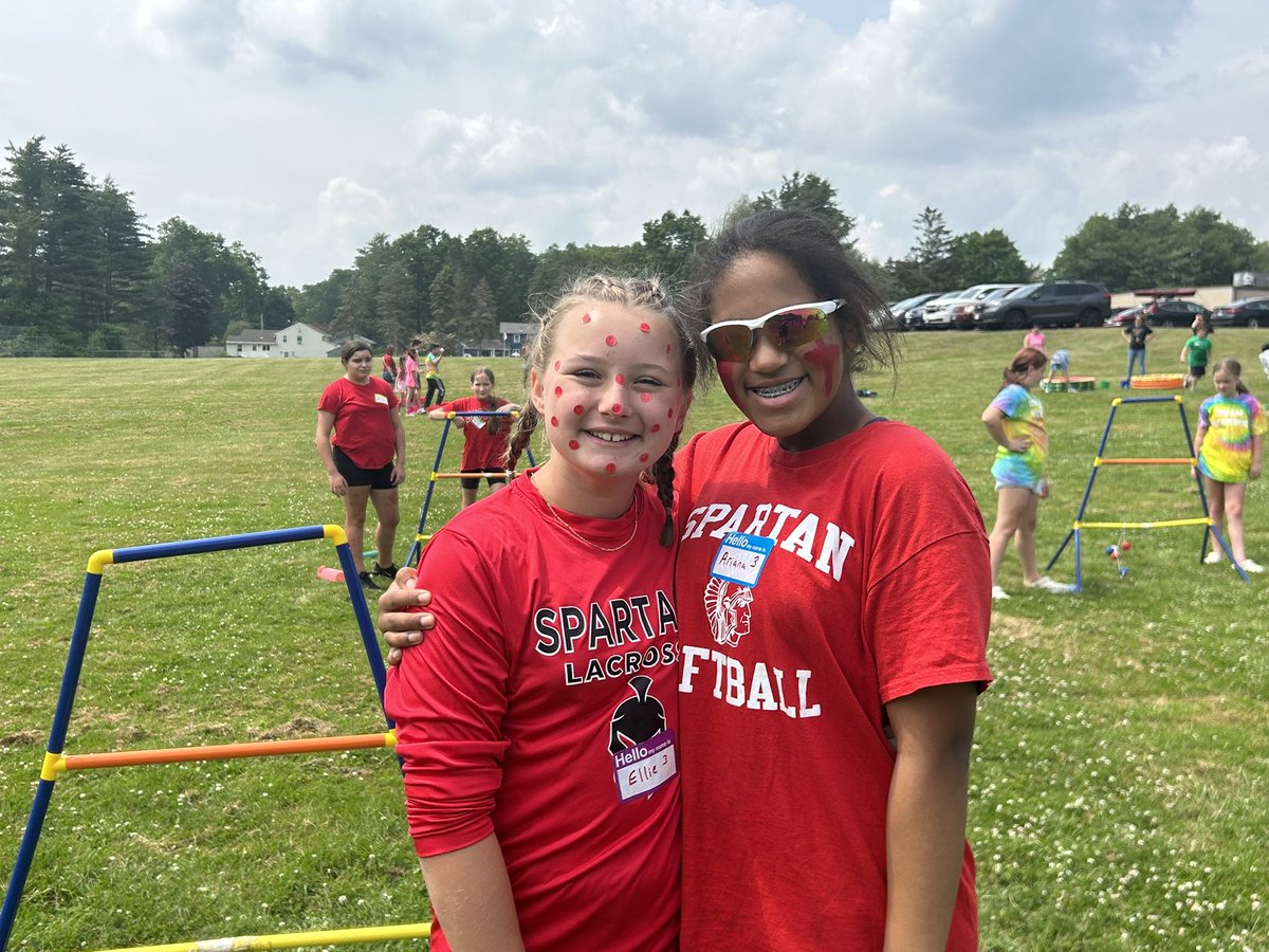 MViewSchool's tweet photo. Field day was a great success again this year! Thank you to Ms. Bongiovanni for organizing the entire event and thank you to all of the parents that showed up to volunteer! #mvdoesgreatthings https://t.co/PoeQgKjYqV
