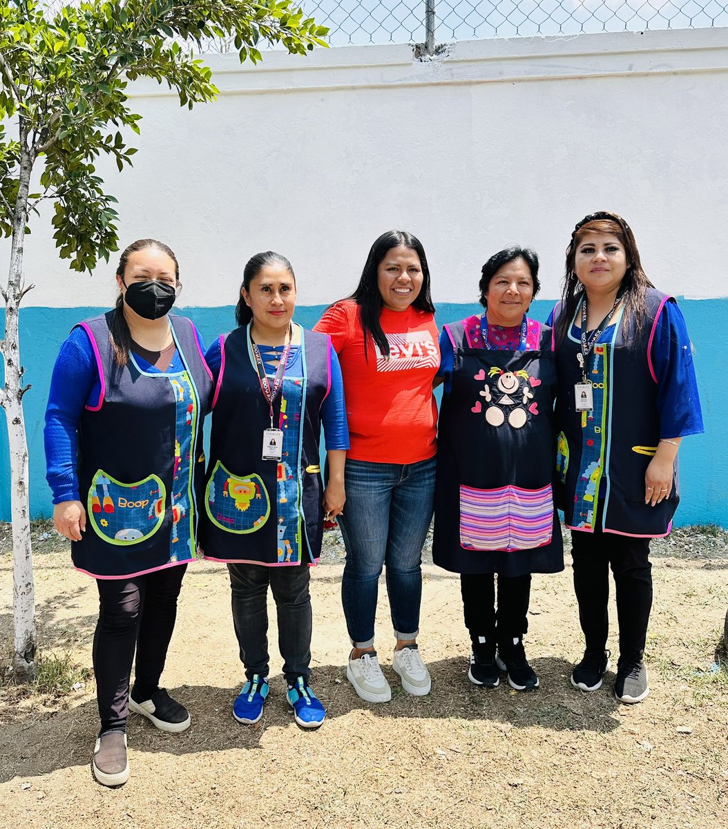 iransorianor's tweet photo. Cuidar y proteger las áreas donde se desarrolla la niñez vallechalquense es primordial para tener un espacio digno de educación👩🏽‍🏫🧑🏽‍🏫👨🏽‍🏫
#Educación #NiñosyNiñas https://t.co/K65GJKR61q
