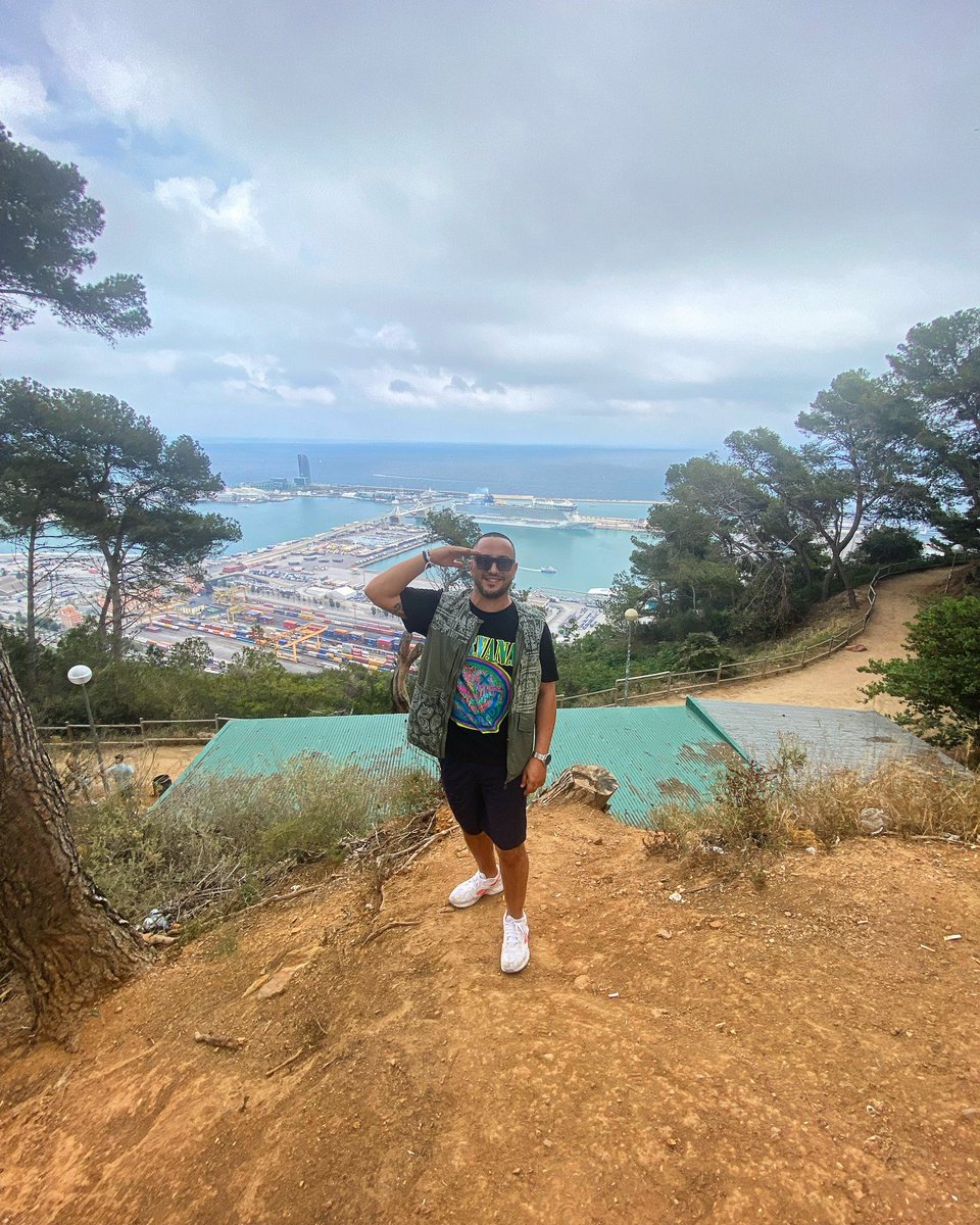 Philly_Gonzalez's tweet photo. Barcelona 💙 https://t.co/2tpkbEmihg