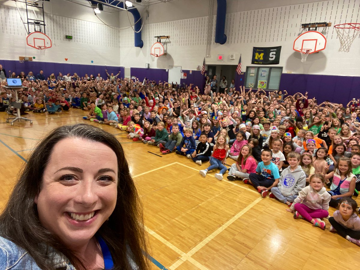 We closed the school year together at our all-school assembly.  Almost 600 Commerce Cougars celebrating the end of another special year! #proudprincipal #WeAreWLCSD @WalledLkSchools @DrBernia