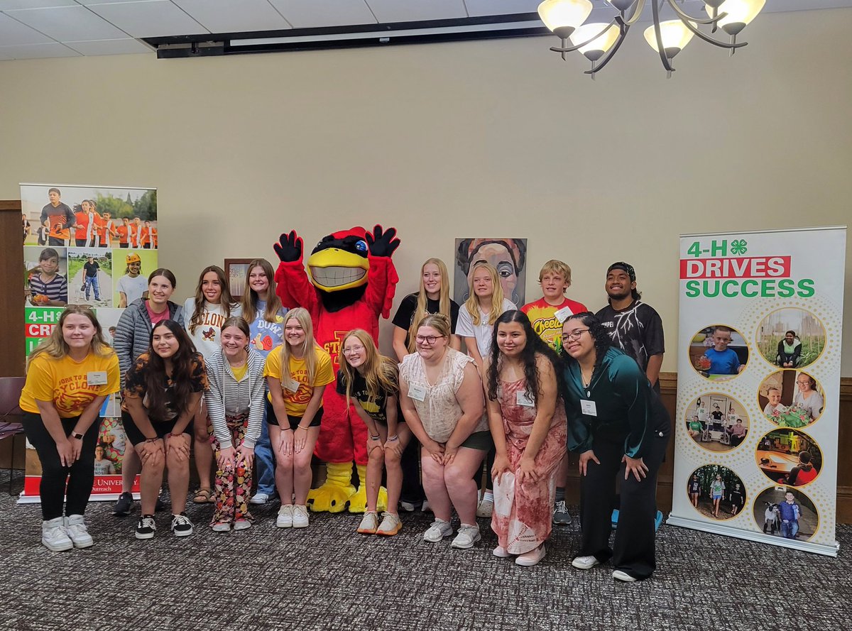 TiffanyBerkenes's tweet photo. 1 of 2
 @iowa4h Career Pathways Academy participants &amp; families enjoyed a capstone experience at @IowaStateU today! Campus tour, workshops, special guest @TheMascotCy, receiving an @ia4Hfoundation scholarship, &amp; hearing from @IvyIowaState alum, Gabriela Davila! #4HSparksCuriosity https://t.co/FPY0pIZBxm