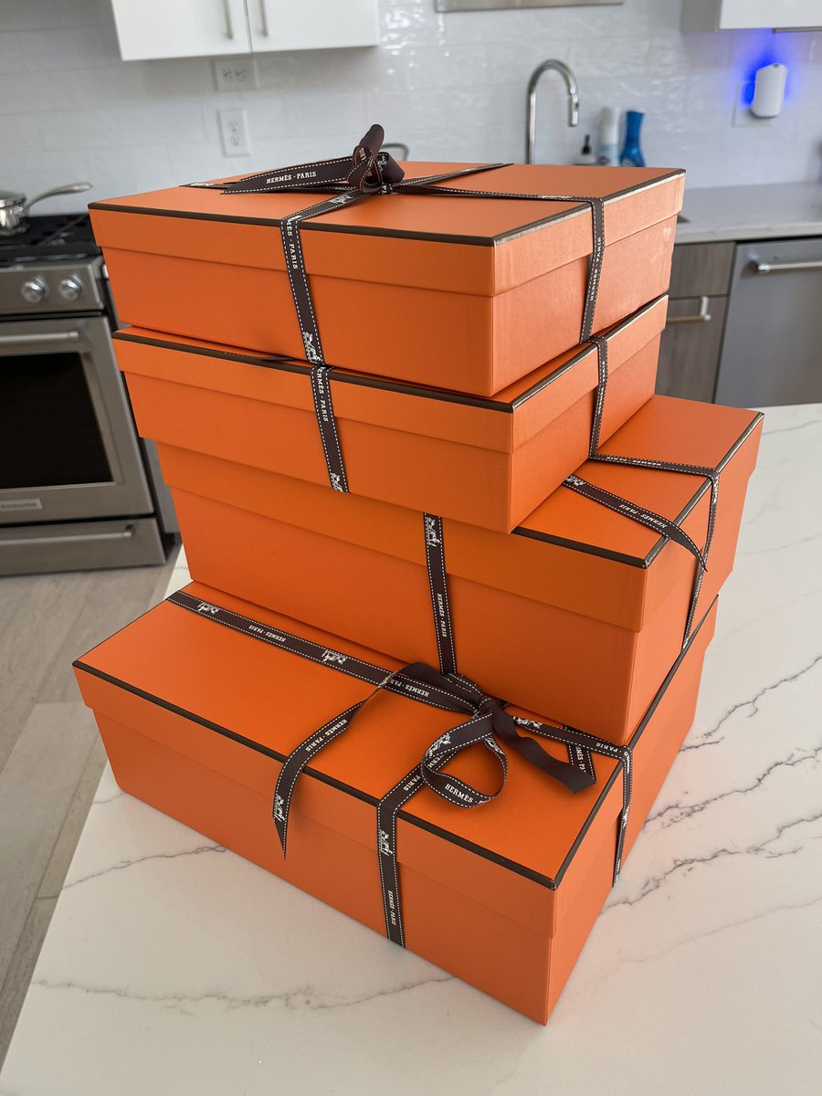 we love orange boxes