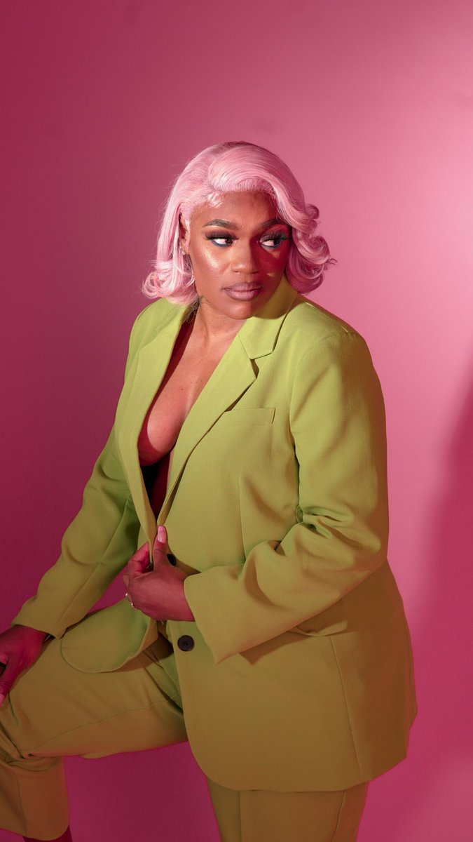 leaving the streets to become a BOSS was worth it…
.
.
.
Shot By: <a href="/6itystudios/">6ITY STUDIOS™</a> 
Styled/Creative Director By: @_antoinettejohnson 
Makeup By: <a href="/beatbyashanti/">Ashanti Peterson</a> 
Hair: @zaisbeautybar_ 
Hair Installed By: <a href="/js/">Jamie</a>.4lyfe 
Set Assistant: @maryalzzz