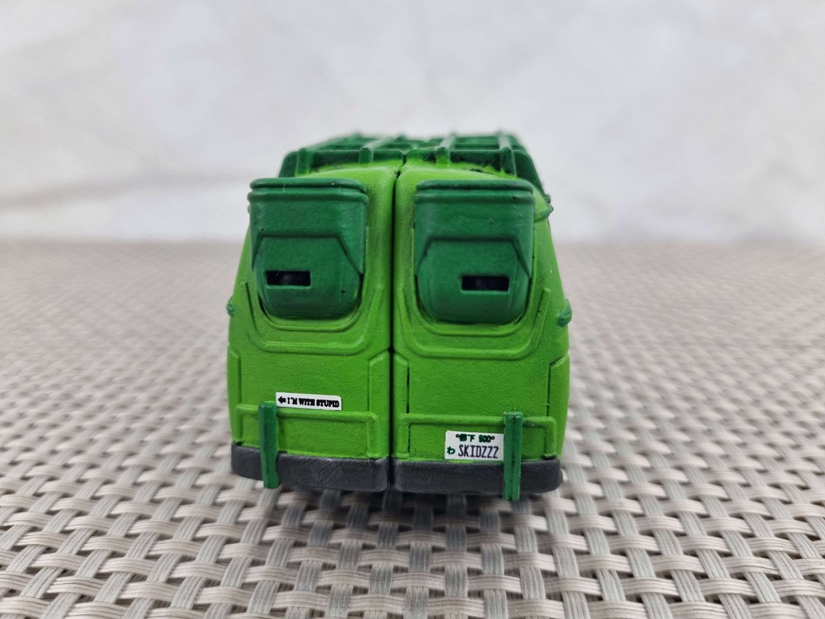 CosmicConker's tweet image. Custom Skids made using Transformers Rise of the Beasts Wheeljack (Pablo), inspired by his Revenge of the Fallen colours.