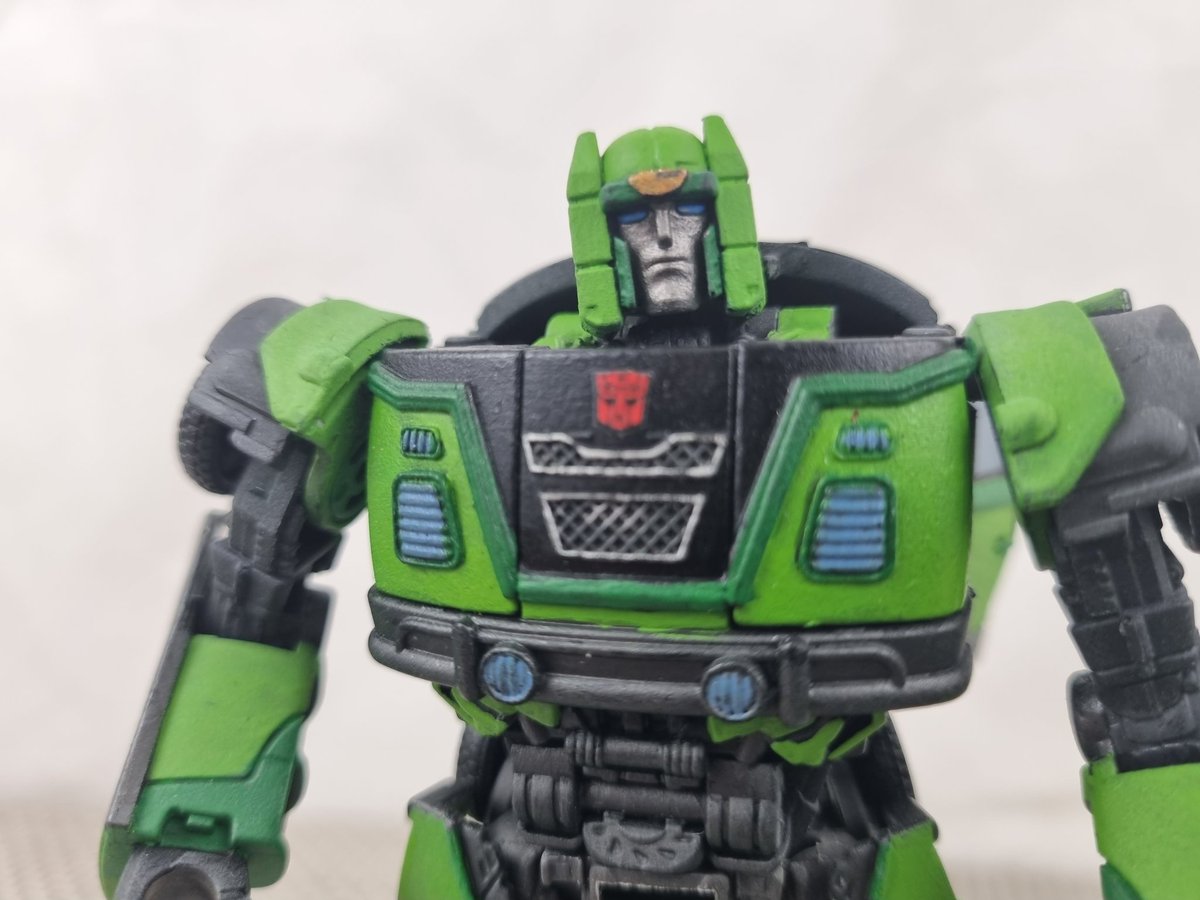 CosmicConker's tweet image. Custom Skids made using Transformers Rise of the Beasts Wheeljack (Pablo), inspired by his Revenge of the Fallen colours.