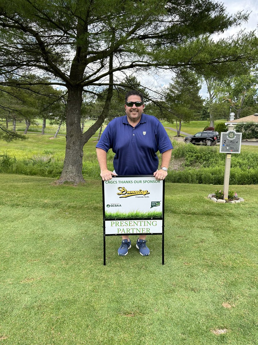 It was a great day for golf! @Tnadeau07 has Rockledge Golf Club in great shape. We had a great turnout for the @CAGCS1929 June meeting and we are always happy to sponsor this great association. #callthesandman #wearesand #droppinloads #customsoils #dunningsand