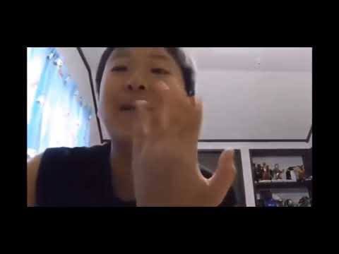 rew8899596's tweet photo. 今法学部棟3階にいます！
Twitterをいじっているツイッタラー発見！！
かもんかもーん、んーふふww https://t.co/XBoBDMHrXR