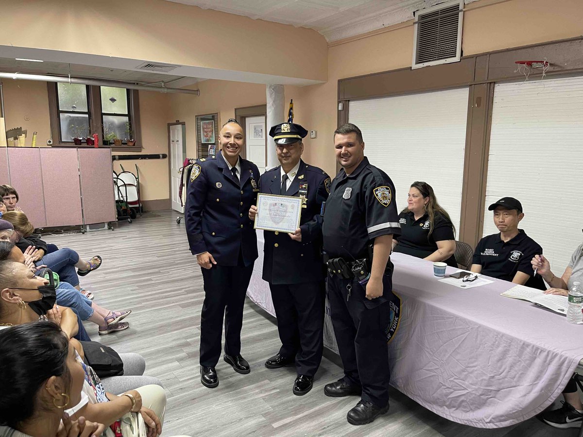 NYPD 72nd Precinct on Twitter: "RT @NYPDauxiliary: Congratulations