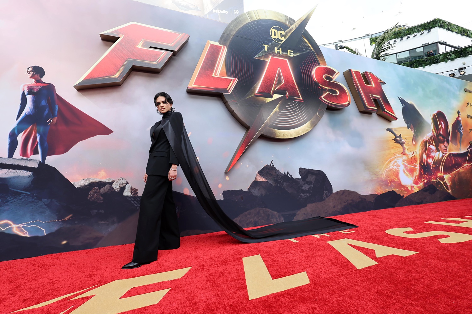 DC - ザ・フラッシュ　ジャパンプレミア参加者限定特典　スーパーガールシール等3点セット ザ・フラッシュ ジャパンプレミア参加者限定特典 スーパーガール