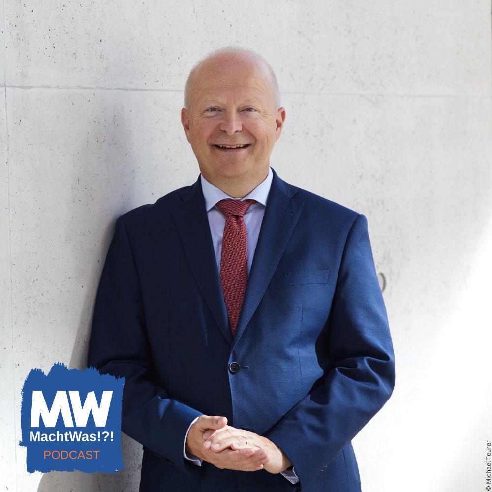 MachtWas!?! (@machtwas_me) on Twitter photo Die <a href="/DB_Presse/">Deutsche Bahn AG</a> - verspätete Chaostruppe oder politisch vernachlässigte Baustelle mit Potenzial zum Klimaretter? <a href="/EUTheurer/">Michael Theurer</a> ist Parlamentarischer Staatssekretär beim @bmdv. Frage: Kann man dieses "Monster" überhaupt in den serviceorientierte #Klimaretter umbauen? #Transformation Die <a href="/DB_Presse/">Deutsche Bahn AG</a> - verspätete Chaostruppe oder politisch vernachlässigte Baustelle mit Potenzial zum Klimaretter? <a href="/EUTheurer/">Michael Theurer</a> ist Parlamentarischer Staatssekretär beim @bmdv. Frage: Kann man dieses "Monster" überhaupt in den serviceorientierte #Klimaretter umbauen? #Transformation