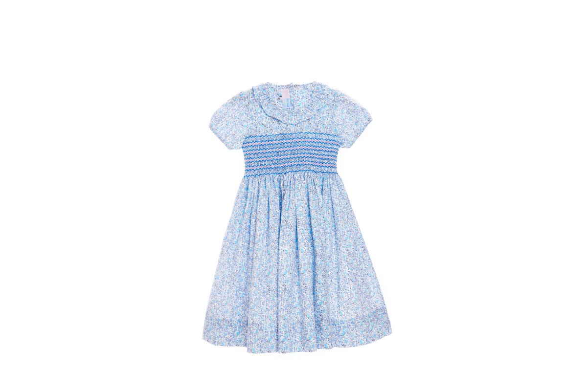 AngleHParis1's tweet photo. MARJOLAINE 100% Liberty Cotton, Kid’s dress. 💚
We sell online, we also do wholesale. ☺️
Order yours on https://t.co/snknlVbEeg
#helloworld #luxuryfashion #spring #summer #collection #madeinmadagascar #floral #floralprint #print #liberty #libertycotton #cotton #giftable https://t.co/EGD2CuoUwU