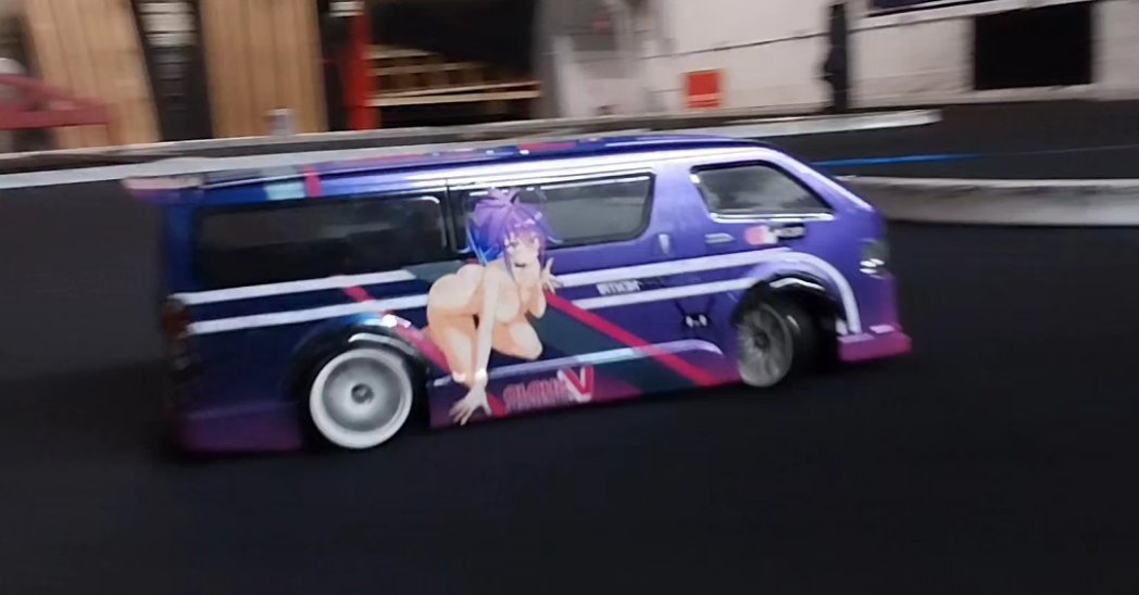 I forgot to post these lol buuut i made a @ProjektMelody hanime drift van this was super fun cuz ie never made a van, it looks soo wylde drifting!!#Mel34 #VShojoArt