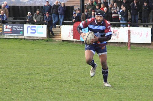 RotherhamRugby's tweet photo. #TitansTuesday last night welcomed more players for the #Nat2n 2023-24 #RothCentenary season. Next new signing was Dan Rundle, a very speedy wing, sitting next to Tomasi Tanumi, and Zak Poole, 2 more re-signings. Welcome to Roth, Dan, and welcome back Zak and T. #TitansFamily https://t.co/j5QwheqL2k