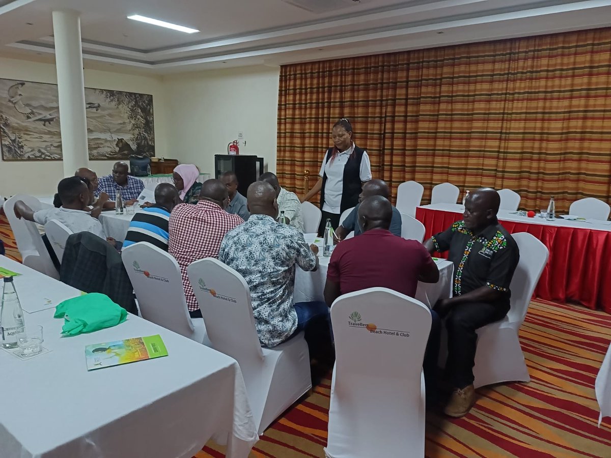 Round table discussions, brainstorming on different ideas that can catapult our SACCO to greater heights.. 

#TowardsLivingWithDignity  #InformationSharing #BrainStorming #MemberEducation