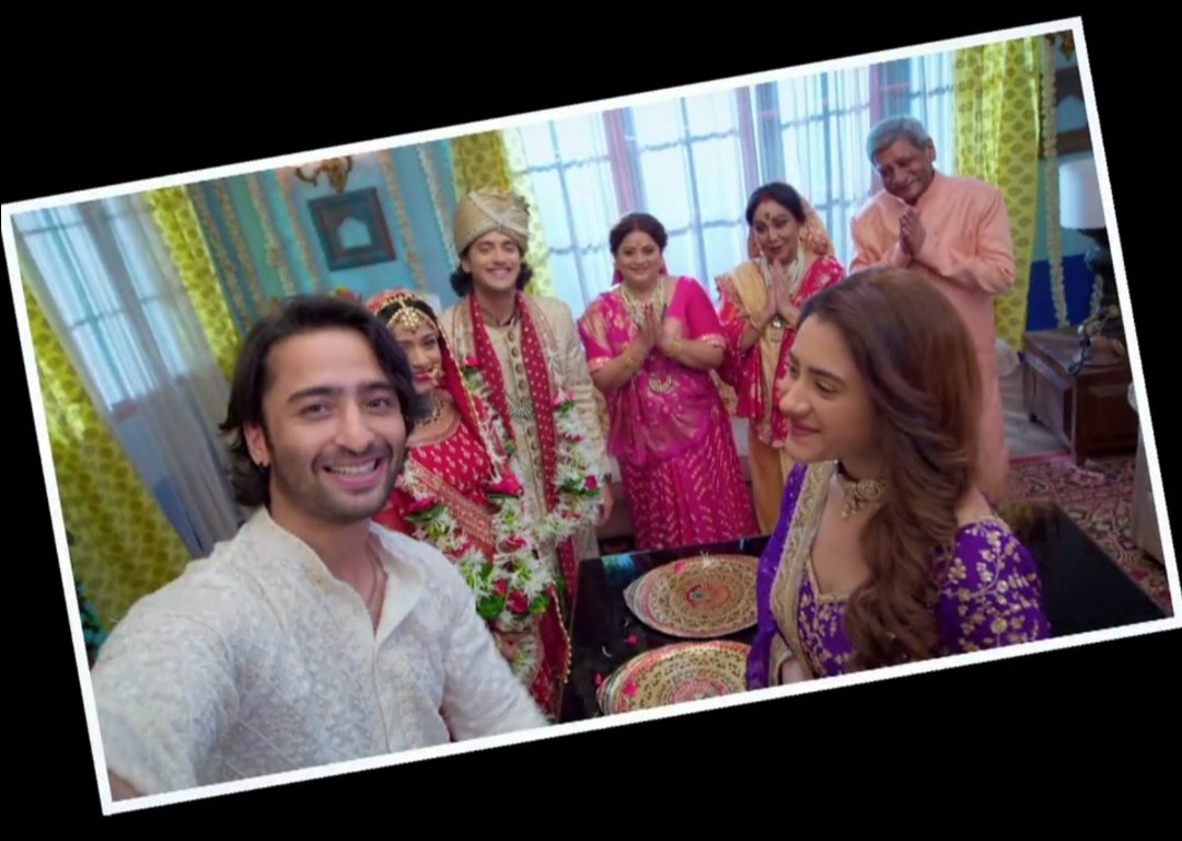 rekasasireka's tweet photo. Kanhaaaa.. Signing off 😭
#WohToHaiAlbelaa
#ShaheerSheikh #HibaNawab #ShaheerAsKrishna #KriSa #Albelaa #WohTohHaiAlbelaa #WTHA https://t.co/NL2e1Lo4zS
