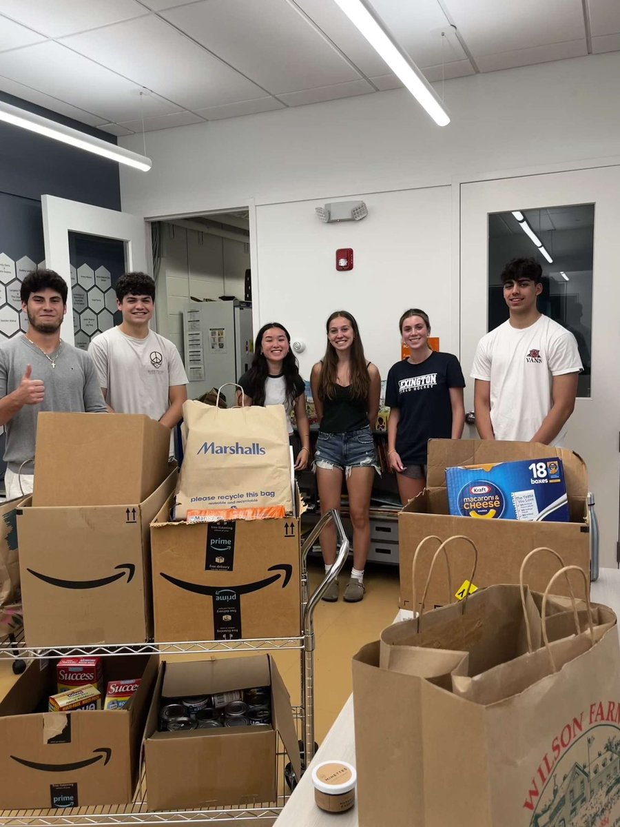 LHS Field to Plate Club (@lhsfieldtoplate) on Twitter photo Our first year as a club is in the books! We donated over 175 pounds of food from our final two drives (Girls lax, Boys baseball) to <a href="/ArlingtonEATS/">Arlington EATS</a> today. Thanks to everyone who has joined us on the journey this year and we look forward to another great year next year! #LEXGO Our first year as a club is in the books! We donated over 175 pounds of food from our final two drives (Girls lax, Boys baseball) to <a href="/ArlingtonEATS/">Arlington EATS</a> today. Thanks to everyone who has joined us on the journey this year and we look forward to another great year next year! #LEXGO