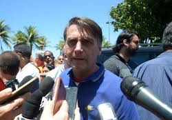 NP__Oficial's tweet photo. 🚨 Política:
Bolsonaro desabafa sobre falta de privacidade na casa de Brasília. Ex-presidente deseja ir pra um local mais reservado https://t.co/1byYxArfkN