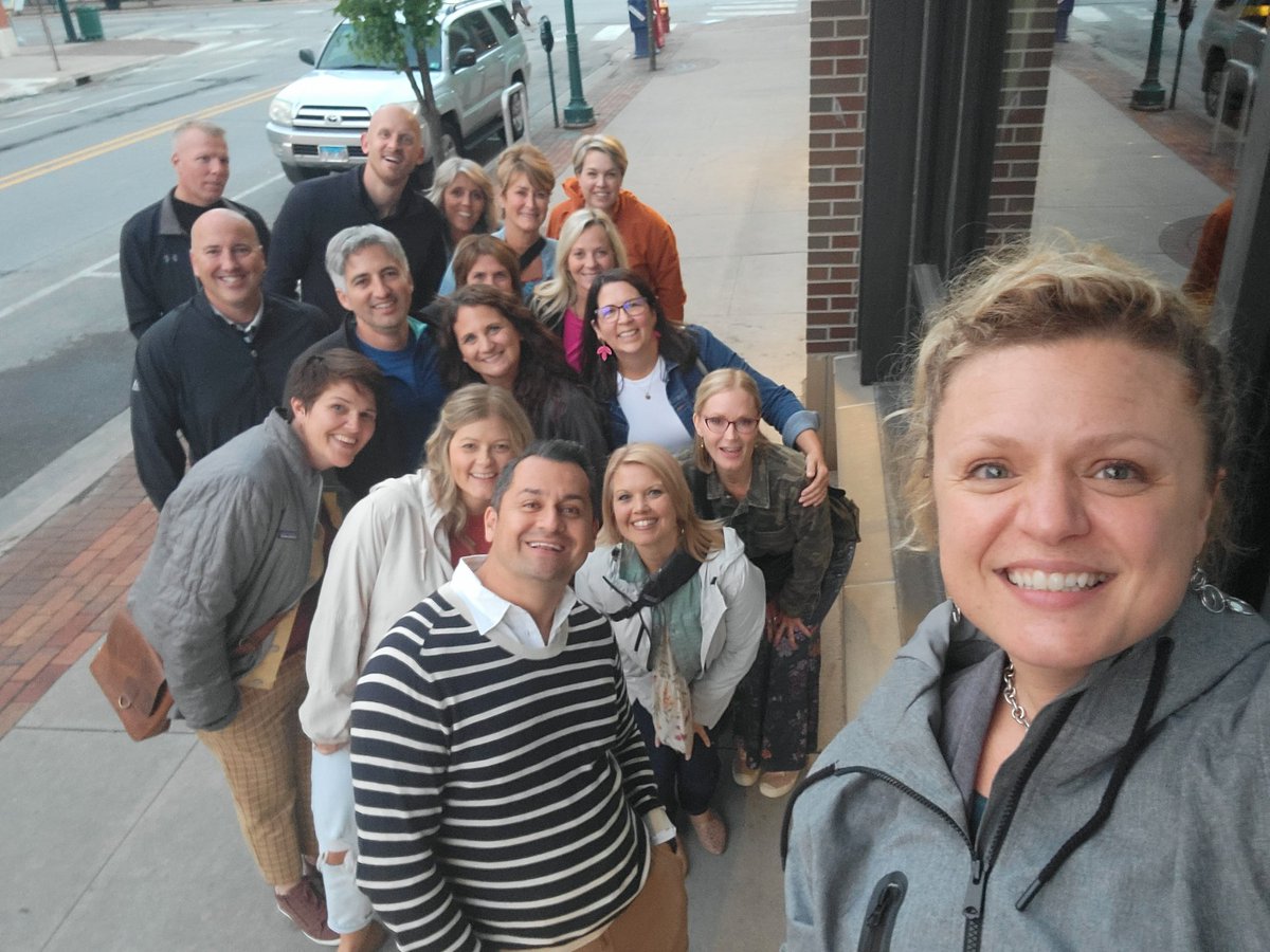 Friend and colleagues from #gelnretreat23 building partnerships that fuel the work.