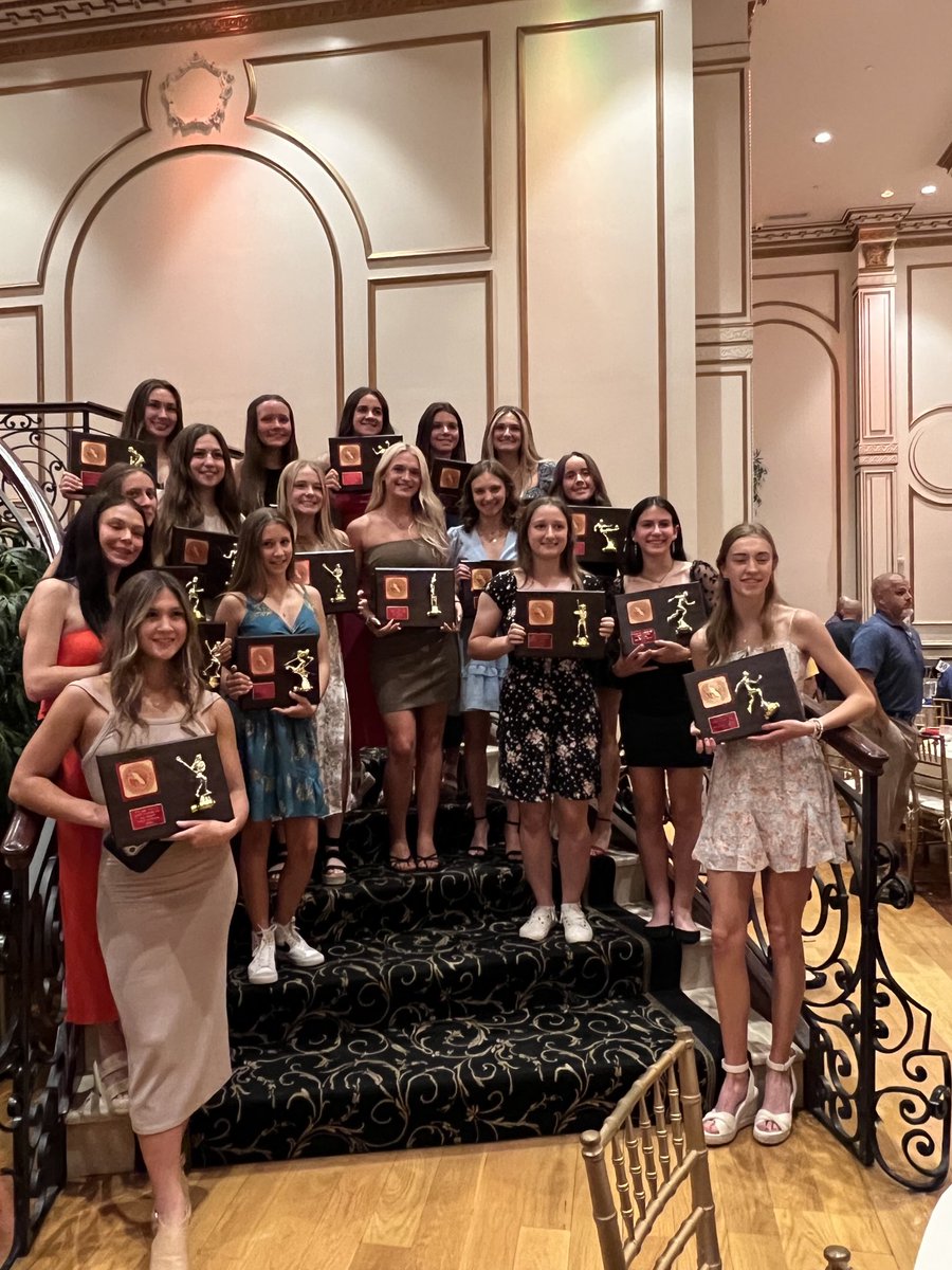 So proud of all the West Milford 1st team all County athletes honored tonight! Ellie Vreeland for Gymnastics and Emily Coppola and Anna DelColiano for Fencing! So proud of all of these ladies accomplishments! ⁦<a href="/WMAthleticDept/">WMAthletics</a>⁩ ⁦<a href="/wmhsfencing/">WMHS Fencing</a>⁩ ⁦<a href="/wmhometownpride/">WM Hometown Pride</a>⁩