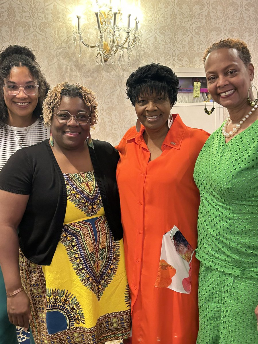 Dana Roseman (she/her) tweet media