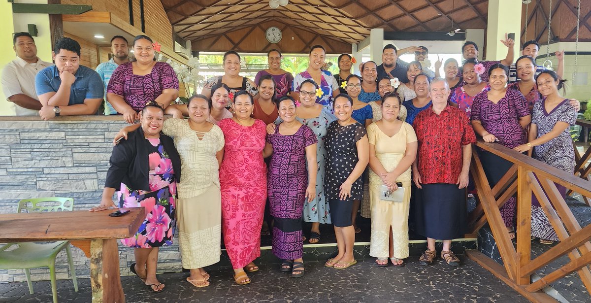 UNDP_Samoa's tweet image. A pleasure to work with @samoagovt&apos;s frontline integrity &amp;amp; ethics staff @samoapsc to update  the 2023 Ethics Framework for the 🇼🇸 Public Service. 

This will help boost service delivery through ethical decision making &amp;amp; complaints handling. 

#UNPRAC #TeieniwaVision #SDG16 #UNCAC