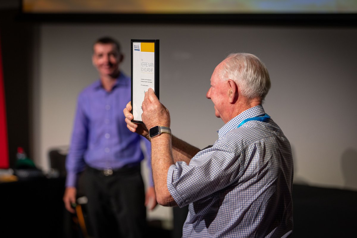 TwiceShot's tweet photo. itSMF 2023 conference I share that when you lead a horse to water &amp; it drinks more opportunities, possibilities &amp; successes arise. This led to the PSA speaking scholarship awarded to me which my father proudly shows the audience, captured by Jordan Graetz https://t.co/mAfFgvKJdL https://t.co/T6gTfXUIEX
