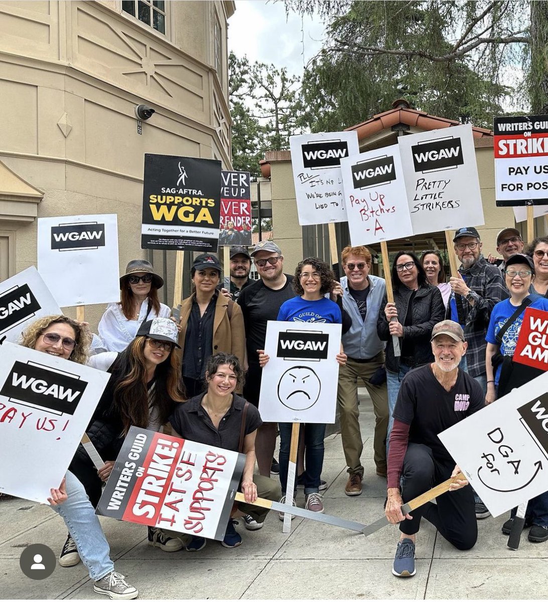 LesleyFera's tweet image. I’m so proud of my  #PLLfamily. We reunited yesterday to show solidarity with our #WGA brothers and sisters. We won’t shhh 🤫, AMPTP — pay our Pretty Little Writers!” #pll #insolidarity #wgastrong #weekseven #thisishowwedoit #prewga #pllforever