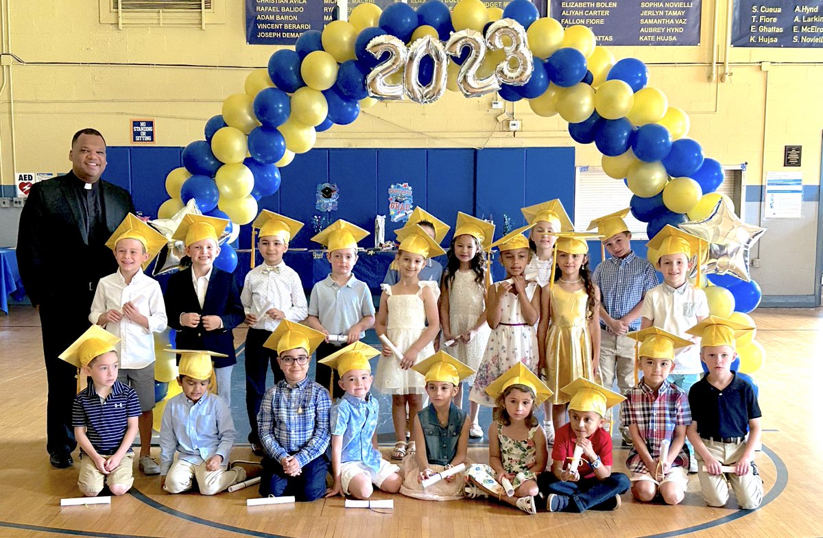SCSschoolnj's tweet photo. First grade, here they come! Congrats to SCS' Kindergarten Class of 2023!

#SCSSTRONG #SCSnj #weareSCS #scsnj20222023 #GOSAINTS #cedargrovenj https://t.co/GZ6vKML3Uv