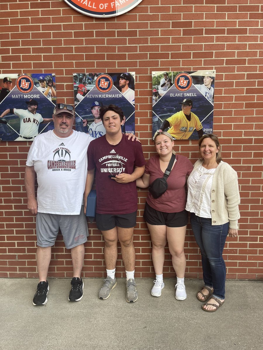 Colin Fratus tweet media