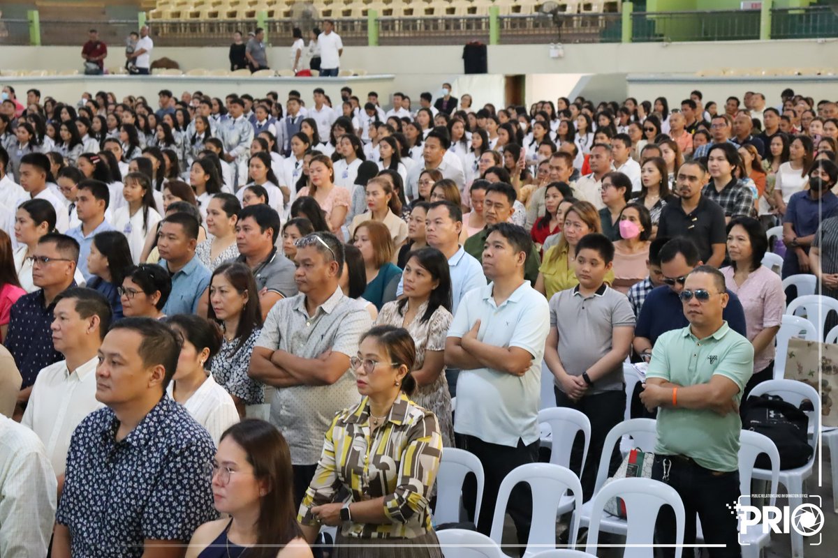 CMUofficial's tweet photo. https://t.co/l91cusDlb1
#Thanksgiving #OutstandingStudents #TributeToParents https://t.co/R9SmCWCKZi