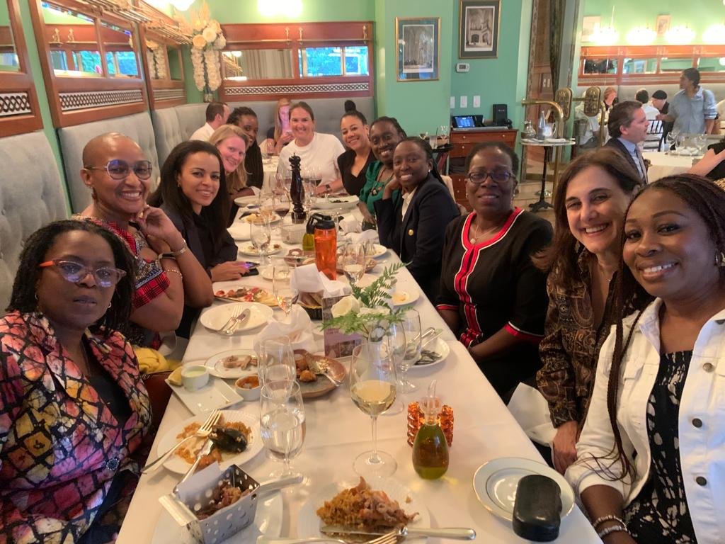 .@TBRAfrica Open doors alumni breaking bread in Washington DC on the sidelines of the @IFC_org Nominee Directors program.  Talk about top notch board governance experience!!  Thanks @marciakayie for creating such a network 🙌🏿 cc @rosegospel #ESG #Audit #remuneration #Risk #Africa