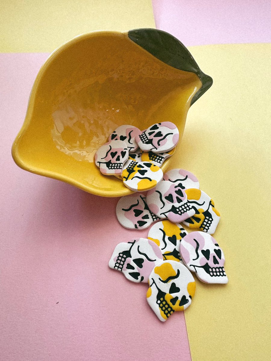 here's some pieces from my upcoming sale on 6/18 @ 6pm pst!! 🌈✨