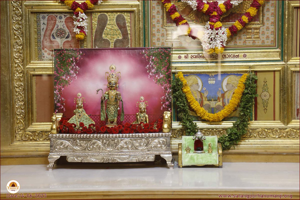 Darshan : 14-06-2023
Hello Devotees
Jai Shri swaminarayan
Shringar Darshan of Shri kashtbhanjandev hanumanji Maharaj Salangpur dham.
salangpurhanumanji.org
#swaminarayan #inspiration #quote #salangpur