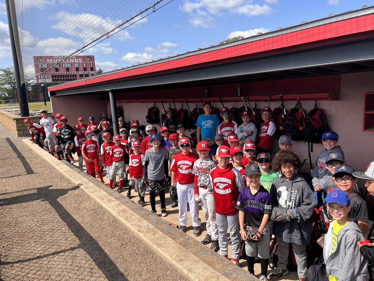 Jackie Ewing tweet media