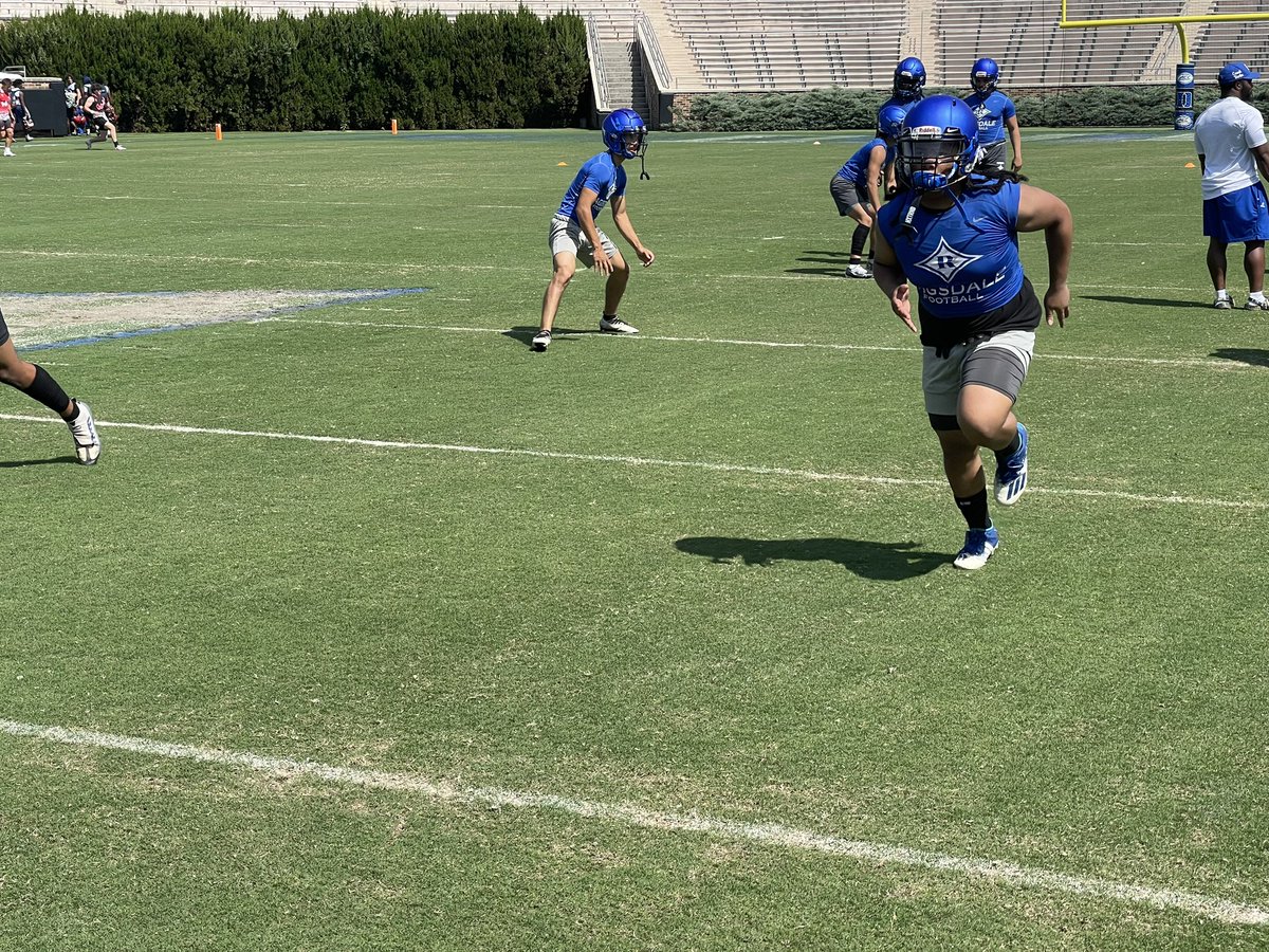 GravesNilan's tweet photo. had great time competing at duke 7on💙🖤 @RagsdaleFBTeam @DUFBRecruit https://t.co/DVYmq6qKiX