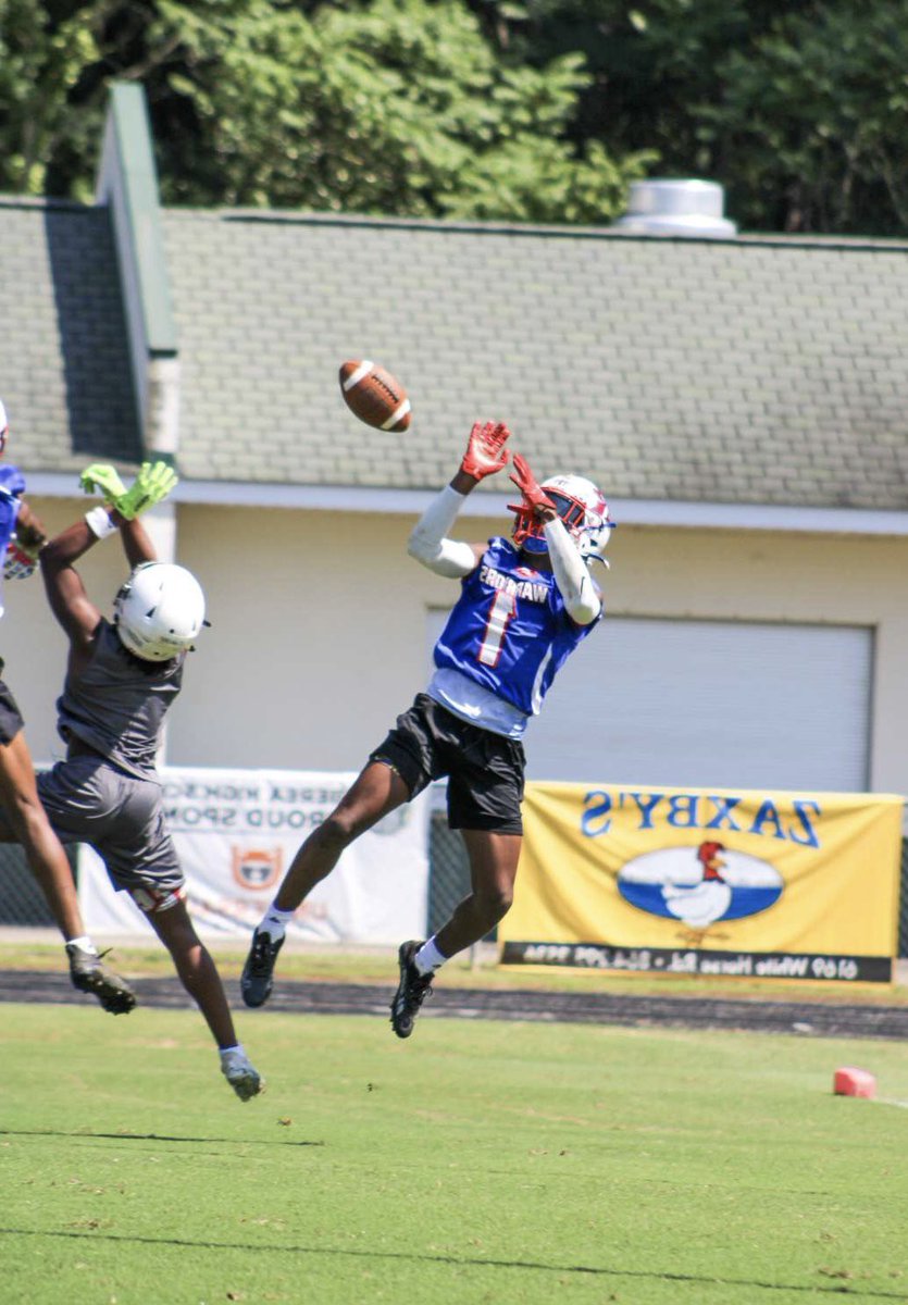 SAdderley_1's tweet photo. 3 picks today at Berea high school
@RHS_FB https://t.co/LuHXM8pzrS