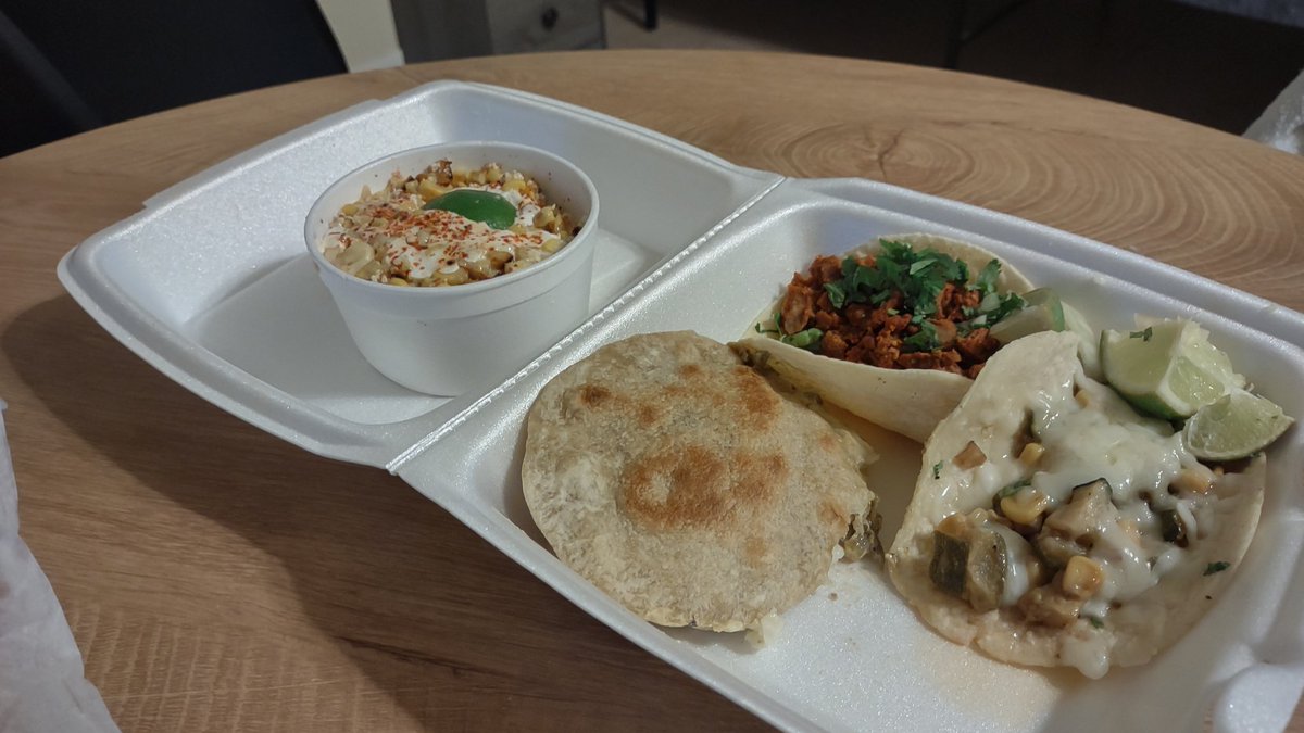epinghung's tweet photo. Pastor and calabacitas tacos, rajas gorditas, and street elote from Tacos Chiwas.

Delicious!

Thx for the food recommendation (from the webinar), @speechanddebate! https://t.co/AKKyUd8VBG