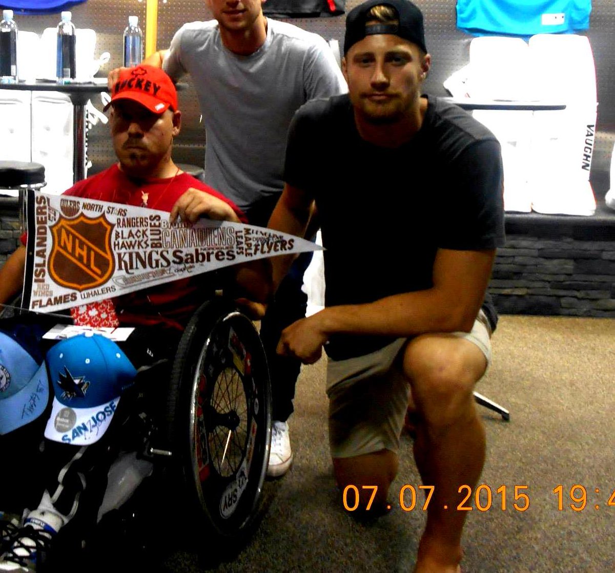 JBockhodt's tweet image. Congrats, #ComoxBC native Aidin Hill, #PortAlberniBC native Laurent Brossoit, #AldergroveBC native Shea Theodore and your #VegasBorn📷 . 2023 #StanleyCup Champs! Here I am with Brossoit (and 2 other goaltenders not pictured).