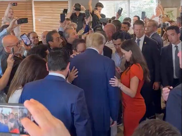 Cubans Sing Happy Birthday, Pray with Donald Trump During Unannounced Post-Court Stop at Iconic Café Versailles 
