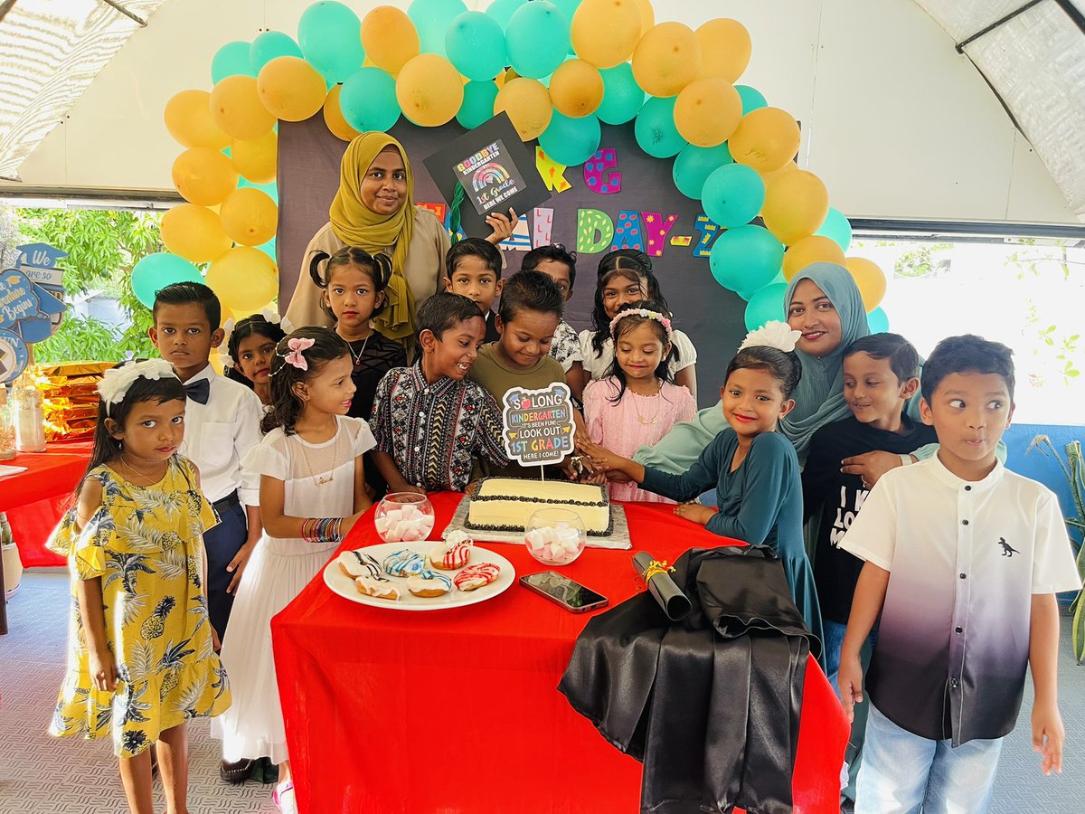 Gulhee_School's tweet photo. UKG Special Day 2023 
11 June 2023 Sunday

Congratulations to all students who have completed the foundation stage and are waiting  to be 1st graders. 

Special thanks to parents , teachers, and staff who made this day special to them.
@MoEdumv https://t.co/3jONbNXMRi