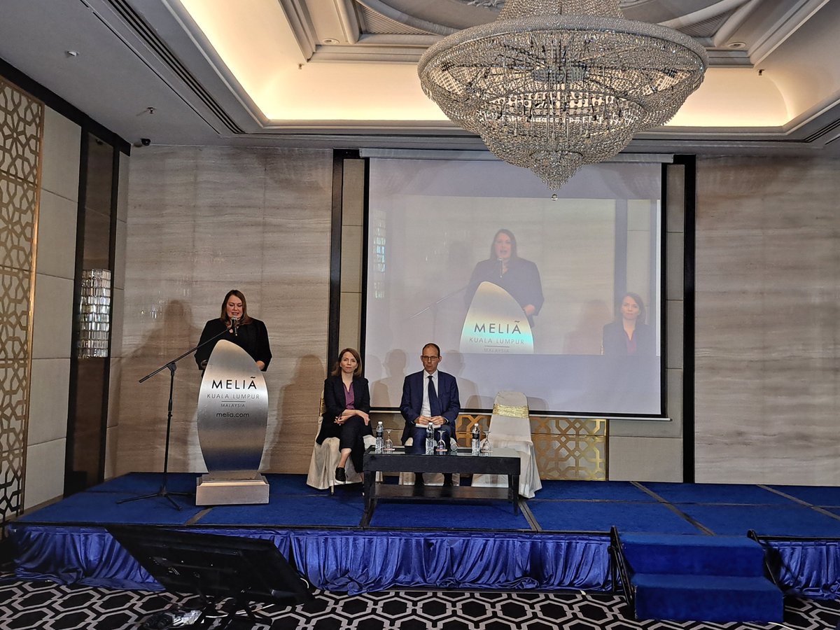UNinMalaysia's tweet photo. IOM and ILO in 🇲🇾 brings stakeholders to discuss national and migrant domestic workers’ effective access to social security under SOCSO and extending benefits. The one day workshop will look at challenges, good practices and international case studies. https://t.co/HzhpOzSXsC