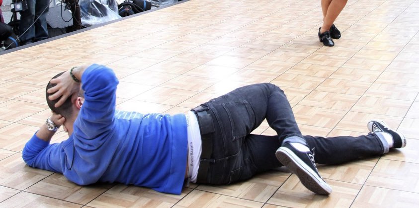 JockEmbarrassed's tweet image. Sigh… back when Mark Ballas wore tighty whities. 

(Pic is from a performance I think GMA. Nice hanes, Mark.)