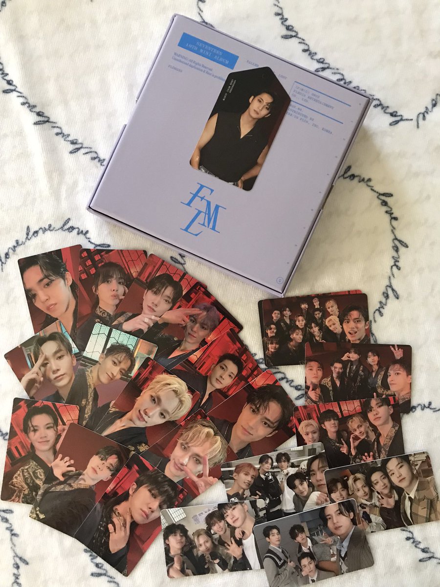 justgePH's tweet photo. #justgeFinds 
Seventeen FML Deluxe Ver.
I pulled Mingyu's random paper tag! I'm so happy na mauwian ng bias!🥰🥰🥰 thank you @WEuphoriaShop for packing my item safe...#EuphFeedbacks https://t.co/G89lBNcCeS