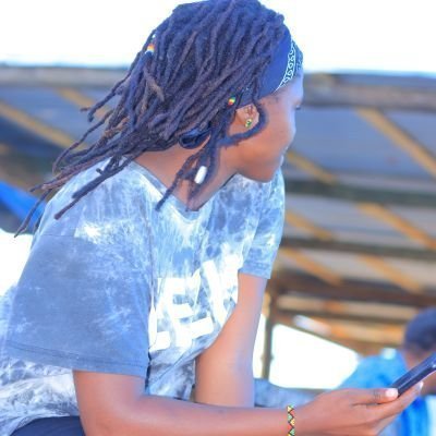 Happybirthday my friend @Ireneigora wewe ni malkia wa nguvu Tl nzima ...love ya ❤️