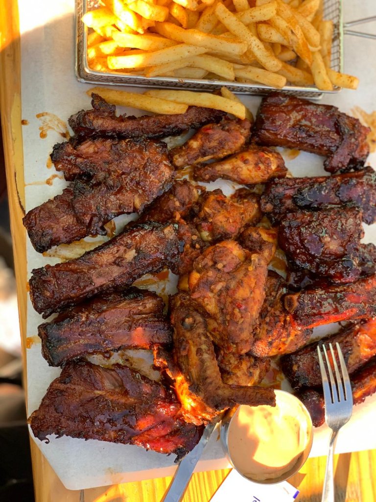 The Wing Republic on Twitter "Grand Platter 🔥🔥🔥 1kg Ribs + 6 Buffalo