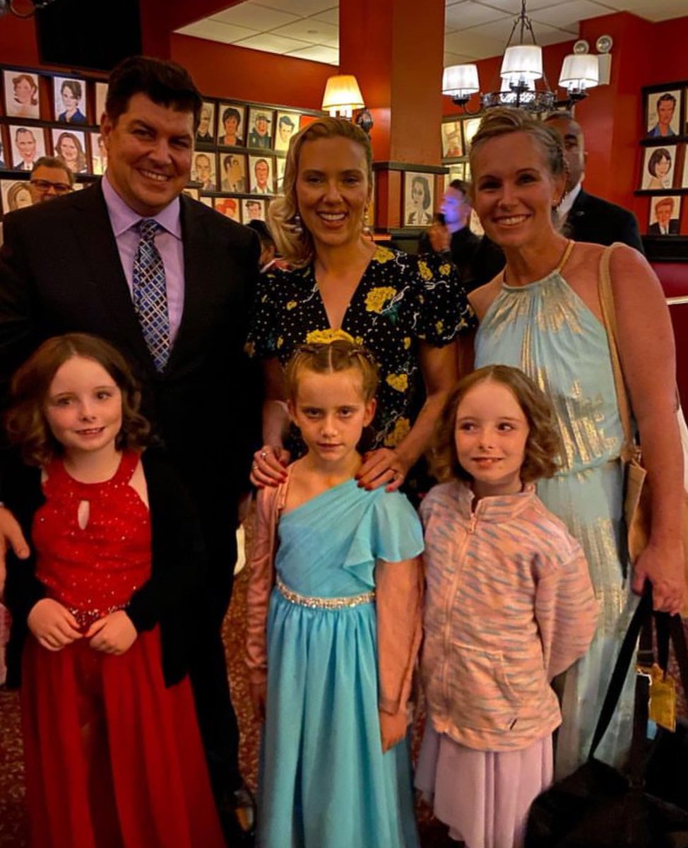 Scarlett at Asteroid City after party 🫶🏻
